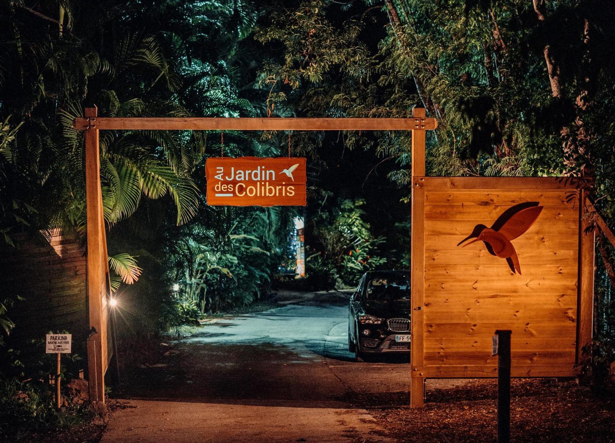 Au Jardin Des Colibris Ecolodge&Spa Deshaies Exterior foto